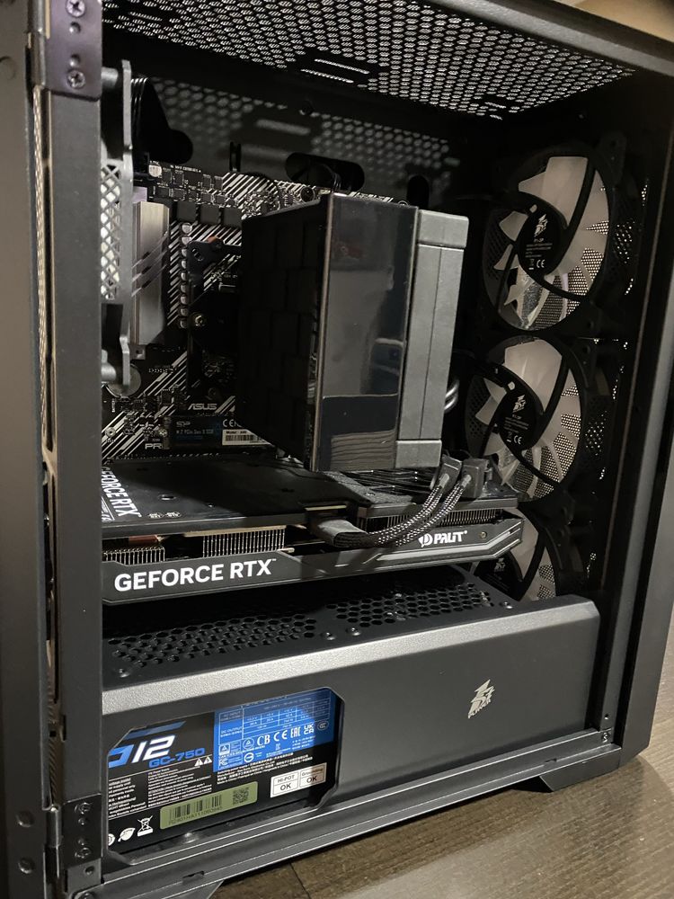GAMING PC / геймърски компютър