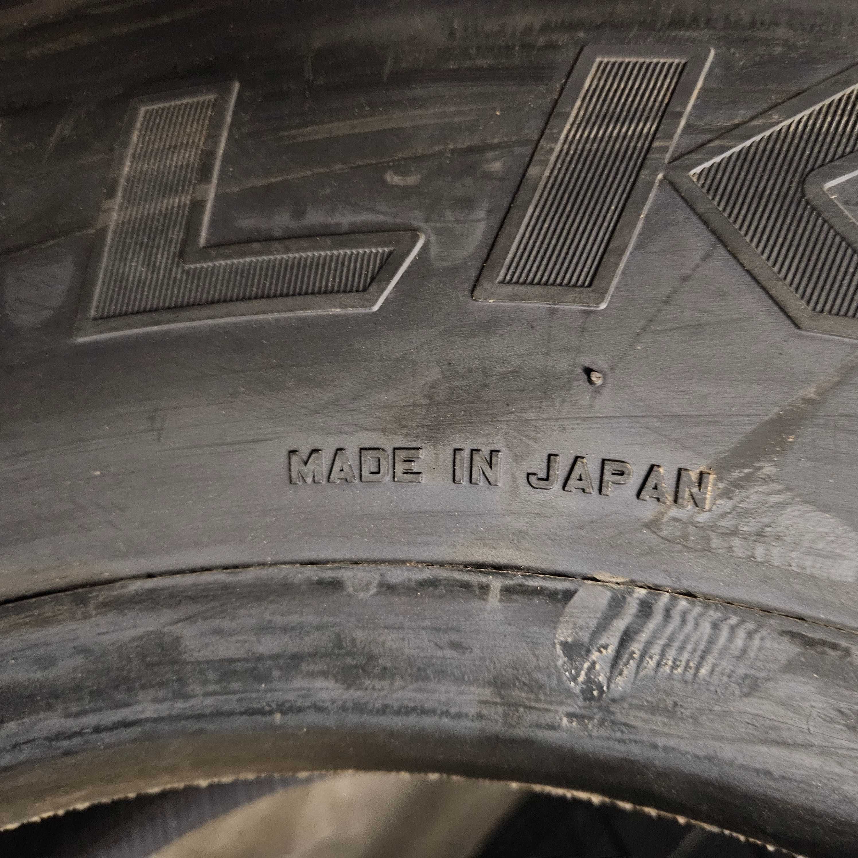 2 Нови тежкотоварни гуми 285/70 R19.5 Falken BI856 146/144M M+S Japan