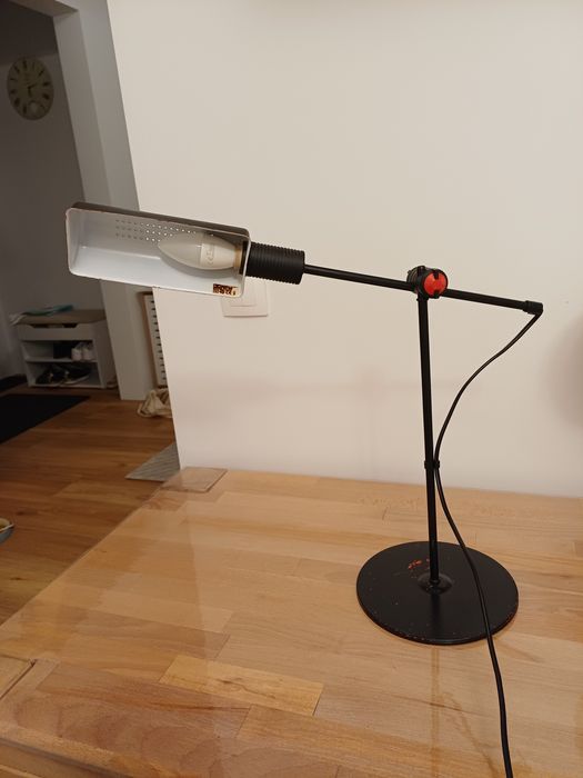 Accesoriu decorațiune lumina pălărie metal Veneta Lumi 1980 Italia