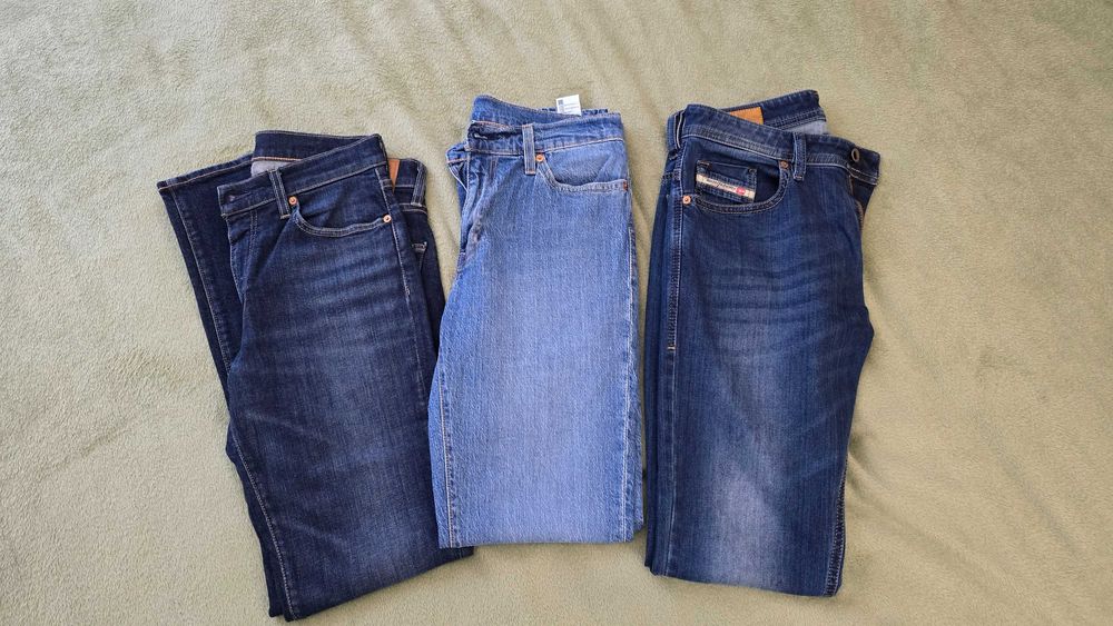 Blugi barbati Levi`s si Diesel marime 30 lungime 32 in stare perfecta