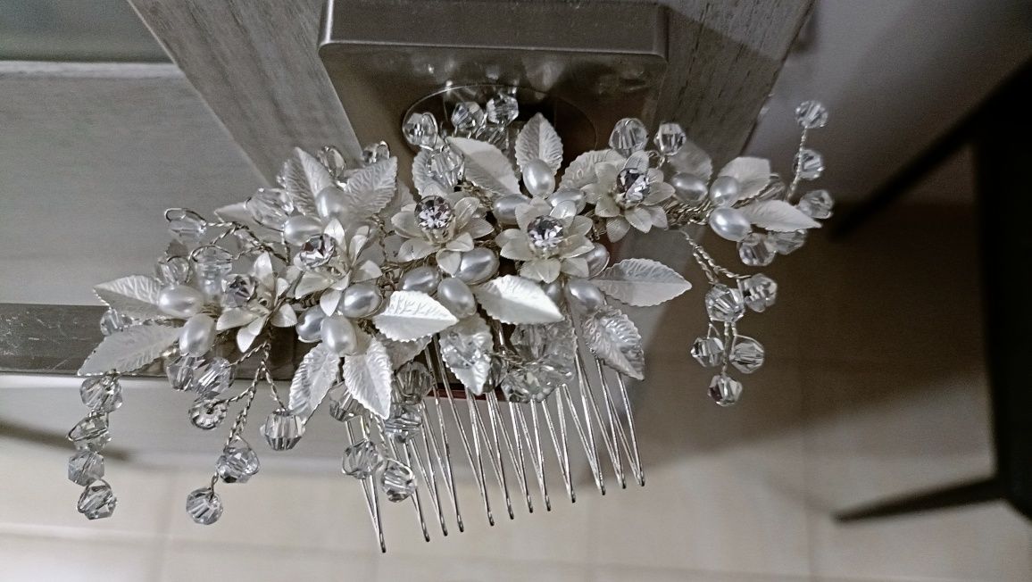 Vând accesoriu păr nuntă