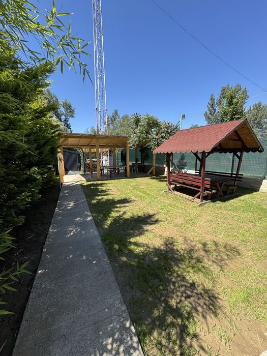 Cabana de inchiriat in Vadu Crisului cu ciubar cazare pentru 12 pers