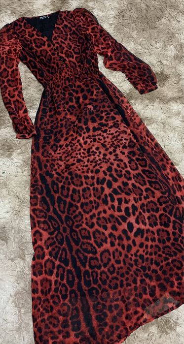 Продам платье