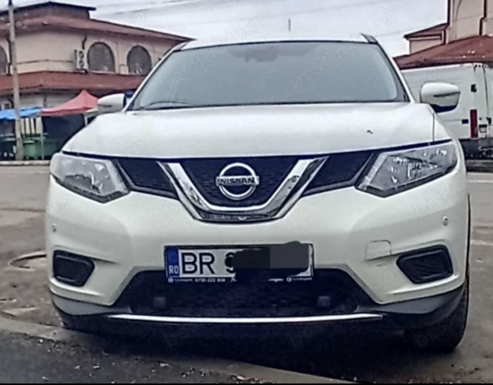 Vand nissan xtrail an 2014