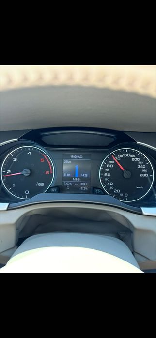 Audi A 4 B8 automat 8+1