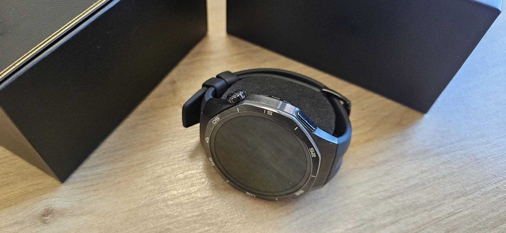 Vand smartwatch Huawei Watch GT 5 Pro