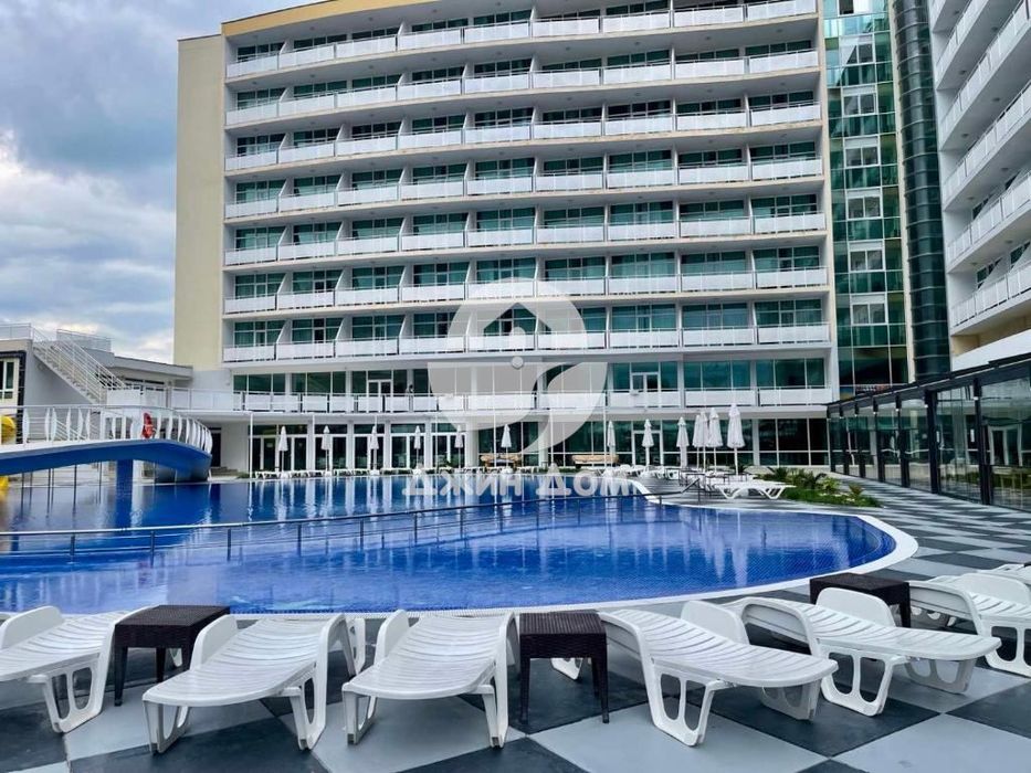 Продава се Двустаен апартамент в Свети Влас - 103 кв.м за 933 €/кв.м - Снимка #10