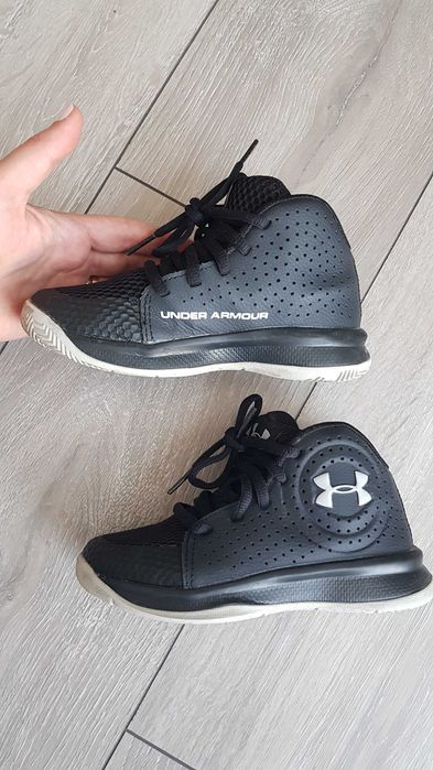 Încălțăminte sport Under Armour 28
