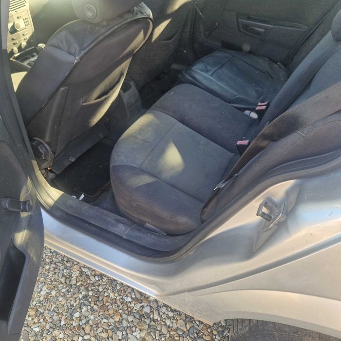 Opel Astra H 2006 1.9d E4 inm ro 1350eu neg