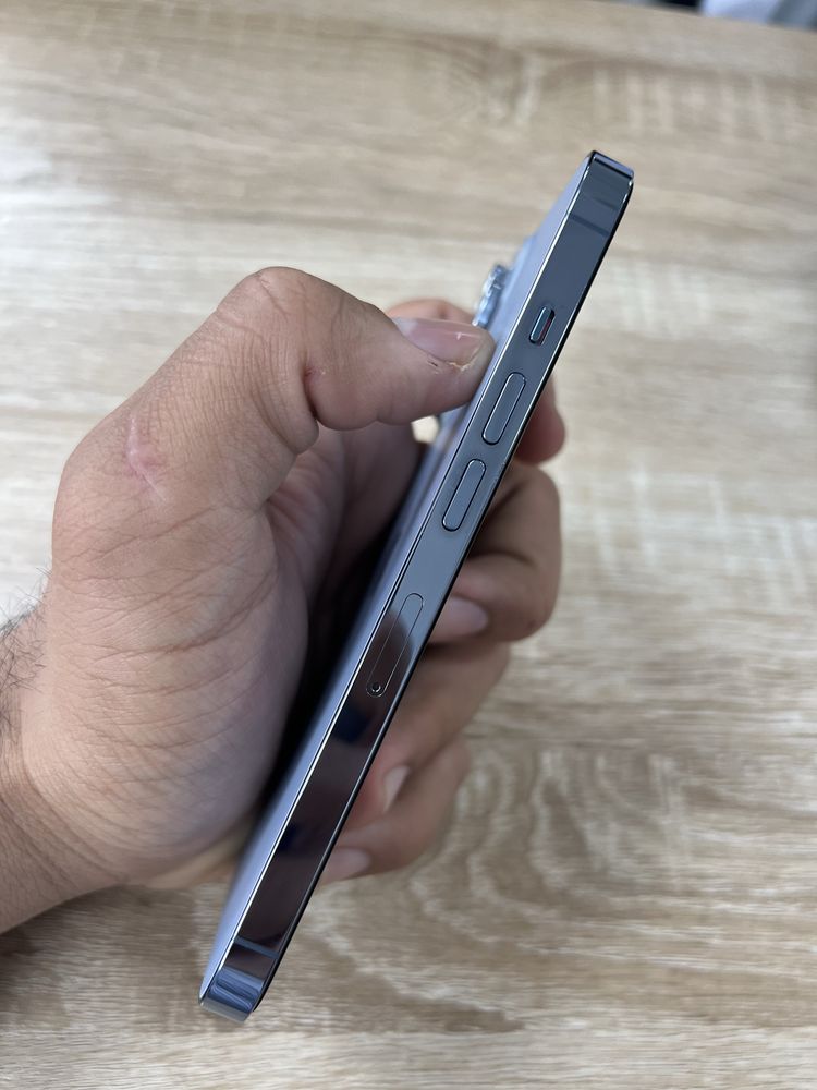 iPhone 13 pro – 128gb