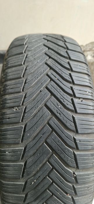 Автомобилни гуми 205/55/16