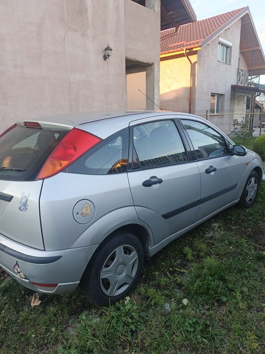 Ford focus 1.6 benzina 2001