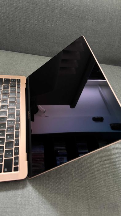 MacBook Air Retina 13″ (2019) – Model A1932, EMC 3184, Rose Gold
