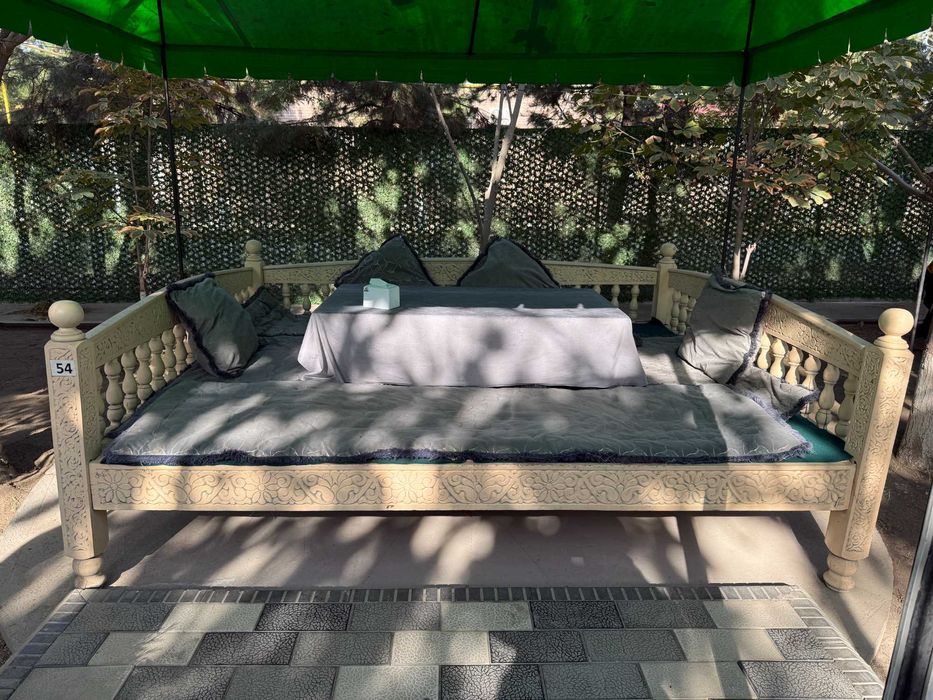 Tapchan, Karovat xontaxtasi bilan sotiladi!!!