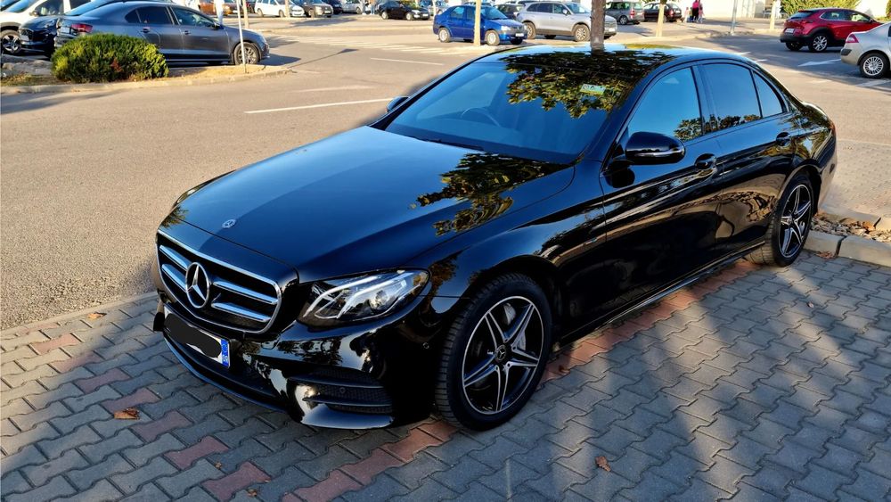 Mercedes-Benz E Mercedes-Benz E 300 AMG Plugin Hybrid - BLack Edition 320HP