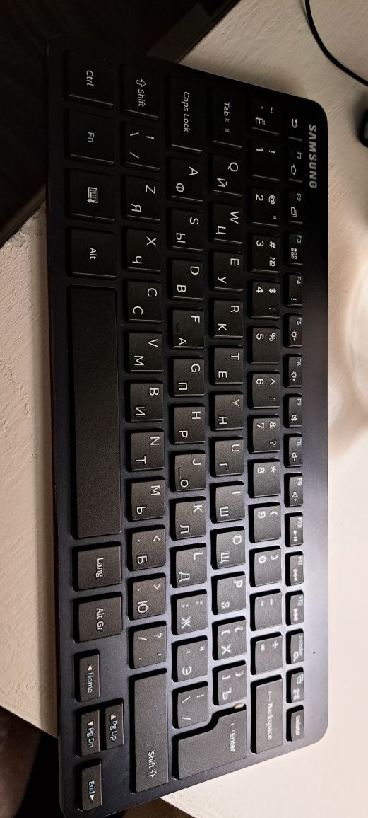 Блютуз клавиатура Самсунг