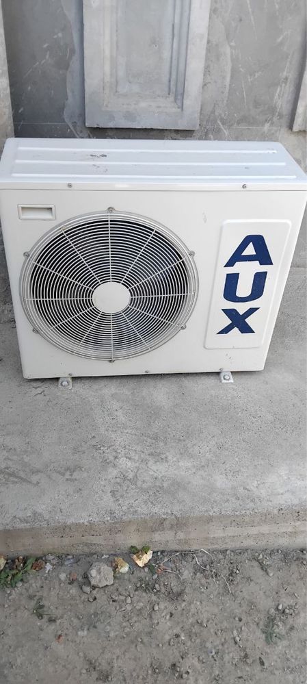 AUX 24 kalloni kansaner