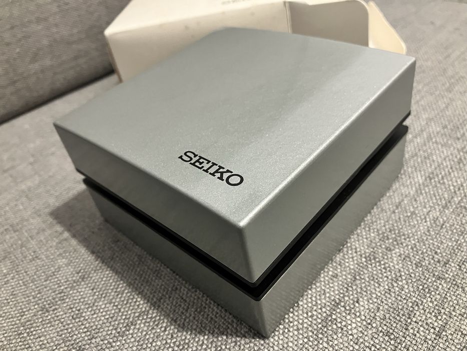 Cutie ceas Seiko vintage