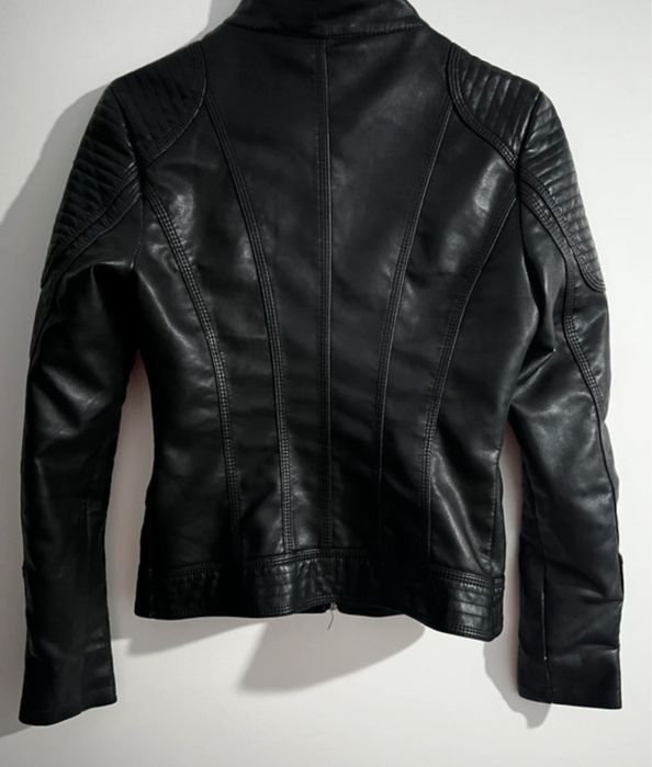 Geaca imitatie de piele