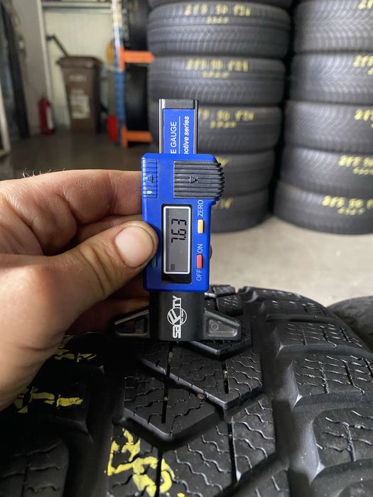 Anvelope iarna 205/45/17 Pirelli Sottozero 3 RFT 205 45 17 R17