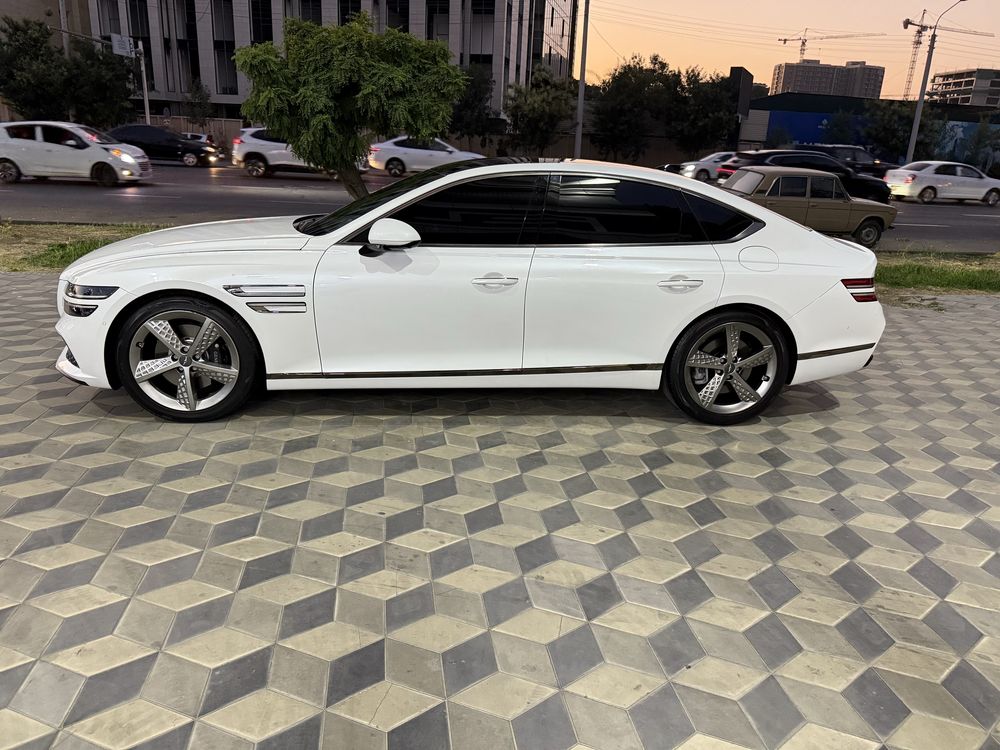 Genesis G80 2.5 turbo