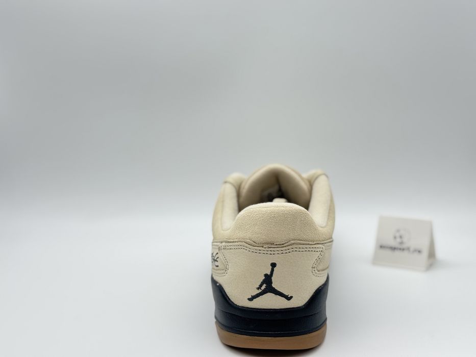 Jordan Flight Court Noi Originali (44)