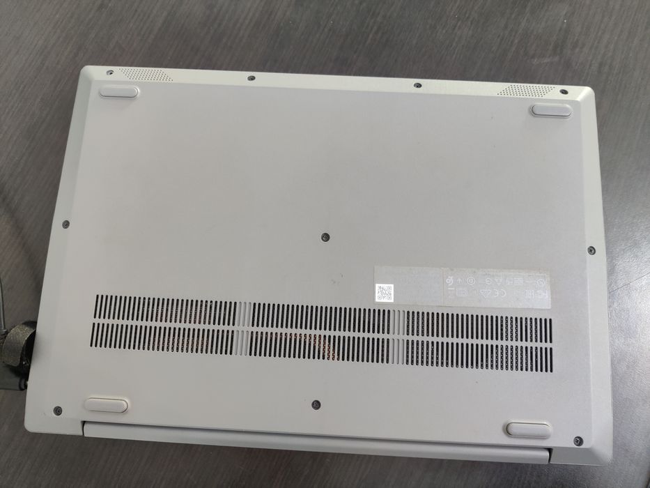 Lenovo ideapad s145