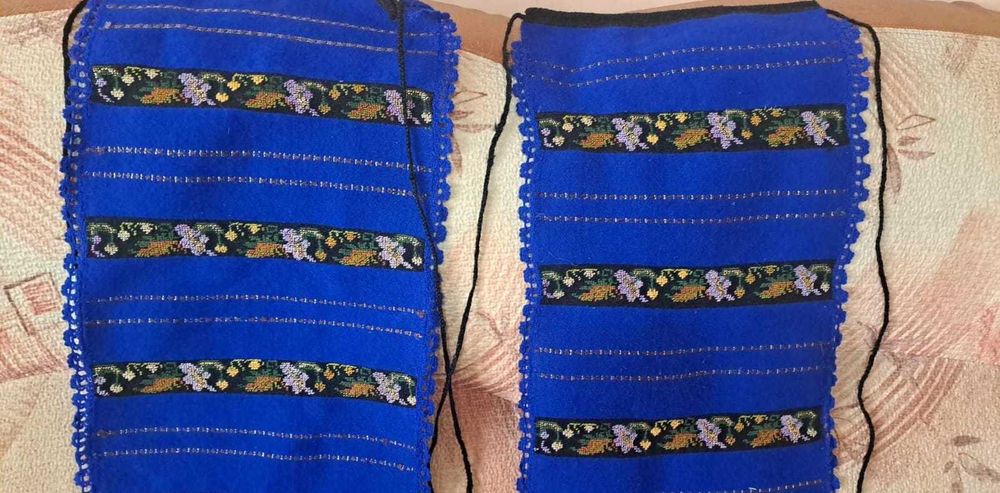 Vând Costum Popular