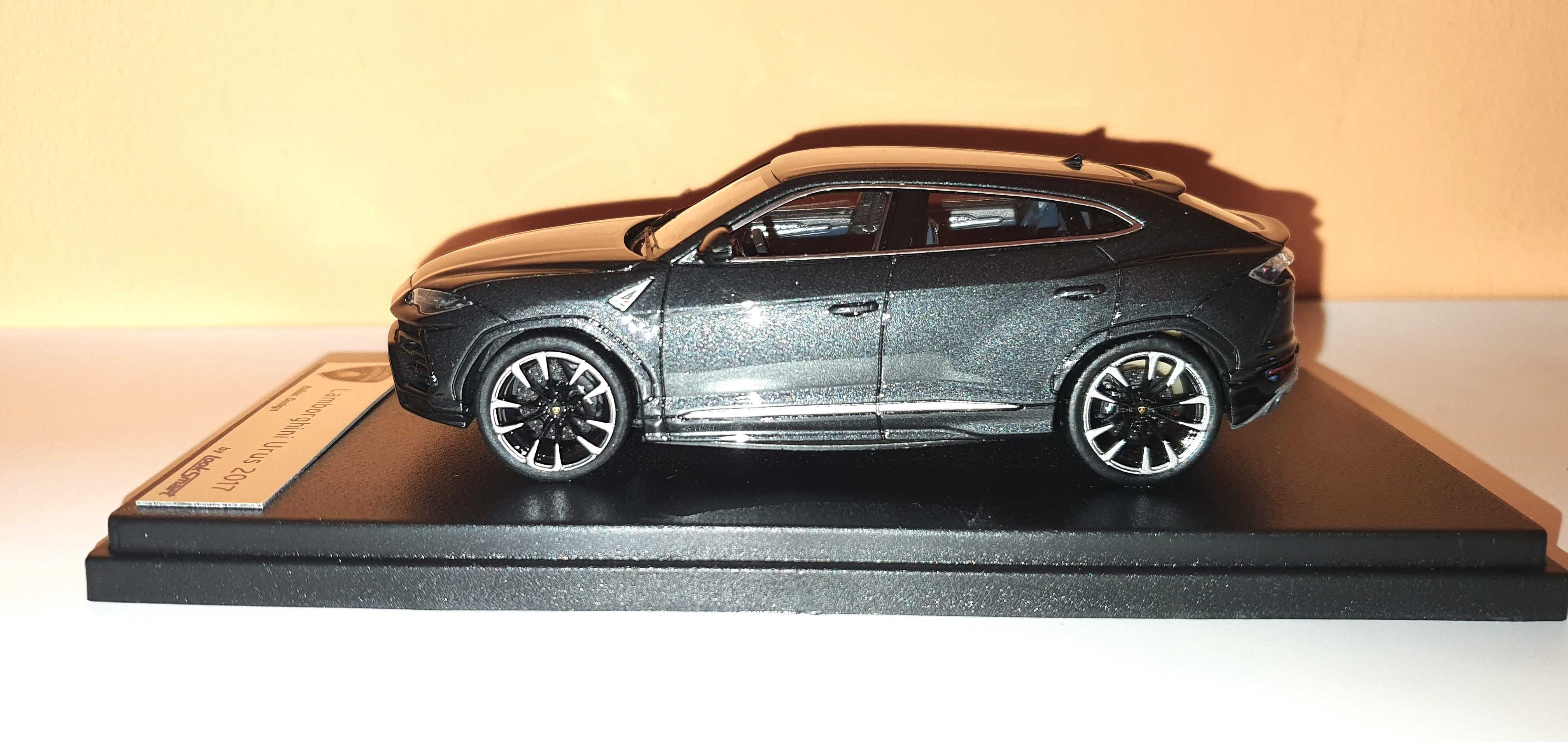 Macheta Looksmart 1:43 Lamborghini Urus Grey Lynx MY2018