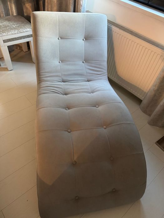 Vând pat dormitor și șezlong