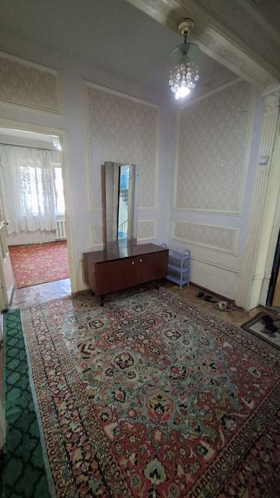 Тезда Динамода 2хона 3этаж квартира ижарага берилади