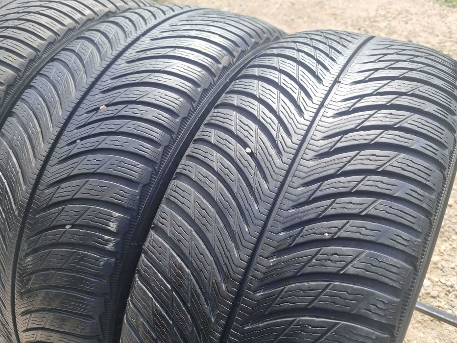 SET 4 Anvelope Iarna 235/50 R19 MICHELIN Pilot Alpin 5 103H