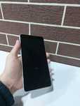 Mi max. 2 ta sim kartali. Ishlpashi zor