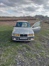 BMW E 36 325i продам