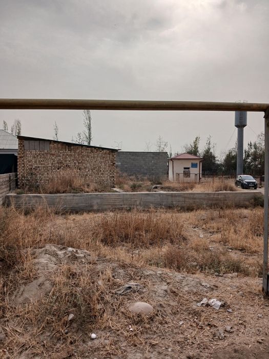 4 хона уй солинган пена блокдан томи ёпилмаган 3 соток