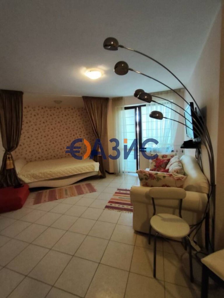 Продава се Едностаен апартамент в с. Кошарица, Област Бургас - 49 кв.м за 1225 €/кв.м - Снимка #4