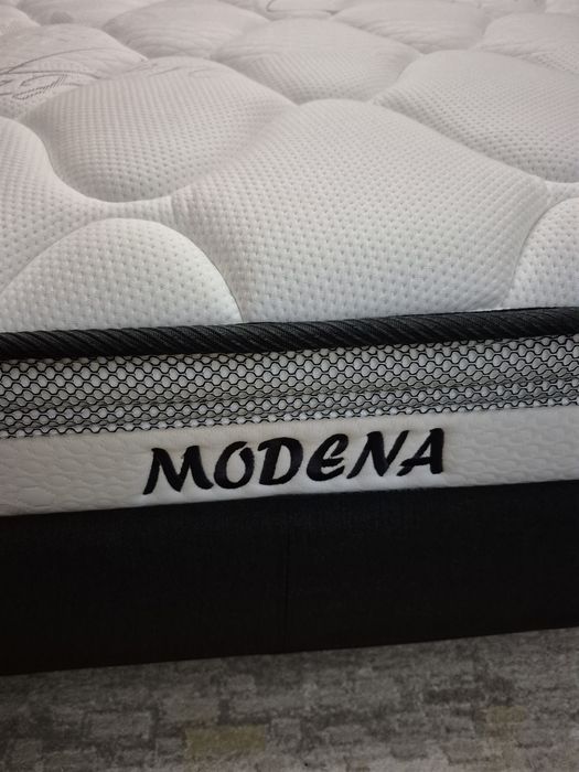 Продавам двулицев матрак 140/ 200