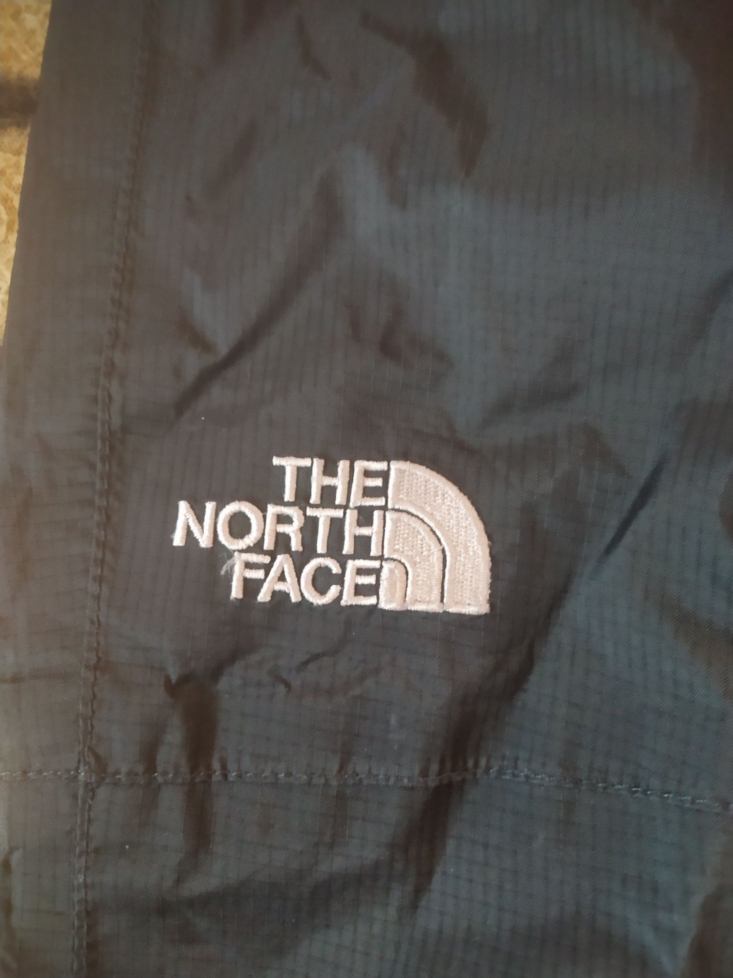 Оригинален детски панталон The north face, размер S