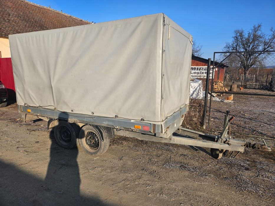 Remorca HUMBAUR 2 Tone