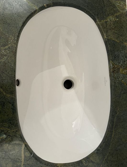 Mobilier baie chiuvetă blat din granit verde lavoar Villeroy Boch nou