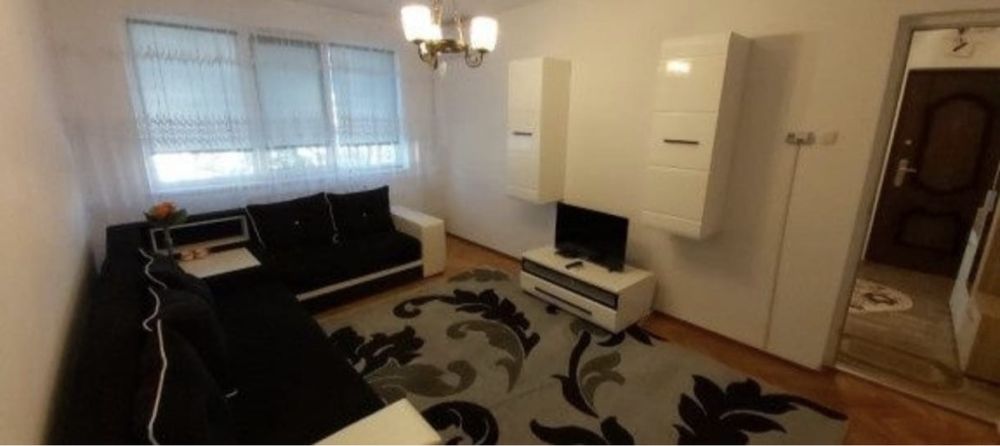 Inchiriez apartament 2 camere in zona Plantelor,Braila