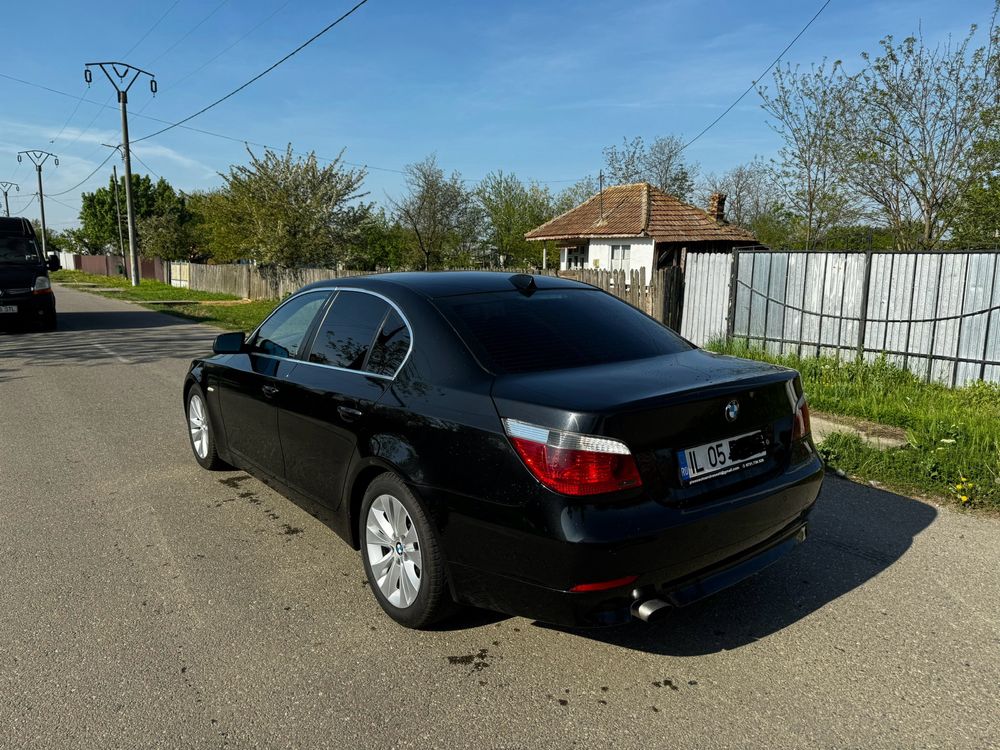 Bmw e60 2.0 d navigatie mare