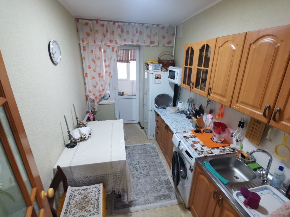 Продаётся 2 комнатная квартира в 22 мкр