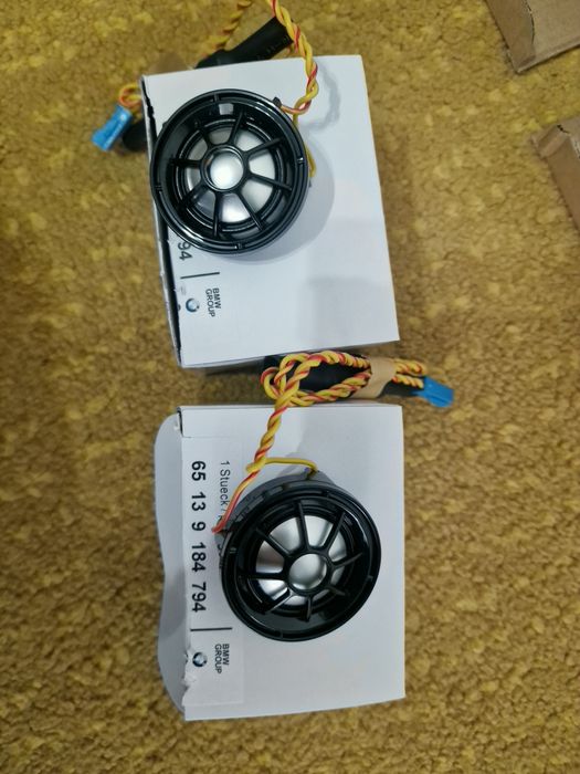 Boxe usi , tweeterele, boxa centrala harman kardon