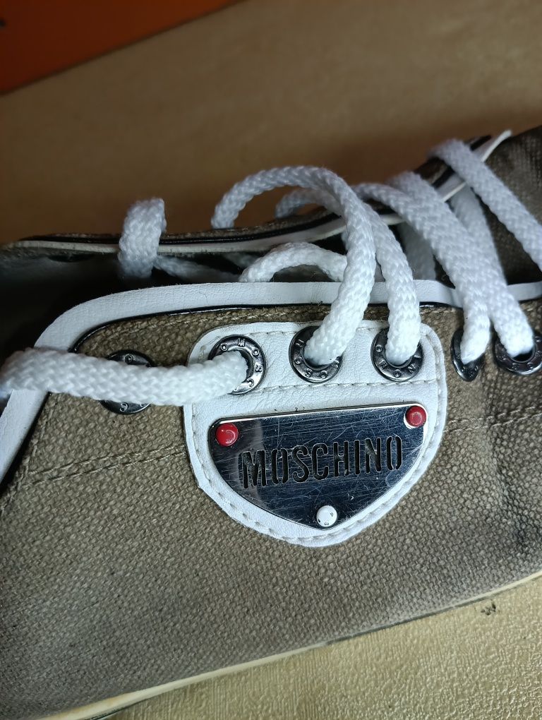 Moschino N 46 Rare - 65 лв