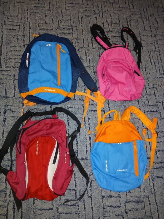 Удобни малки чантички през рамо