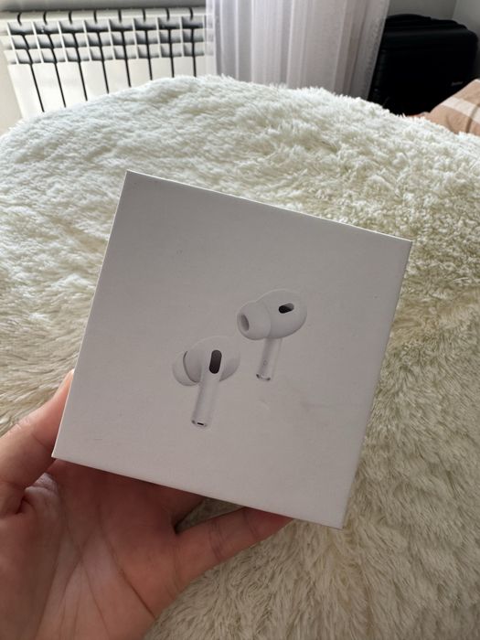 Продаю AirPods 2 поколения В отличном состоянии, работа