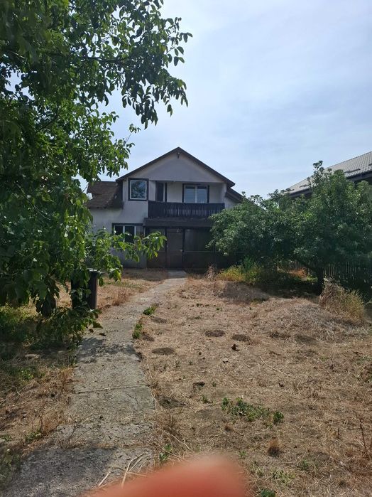 Vand casa Niscov 61500 euro