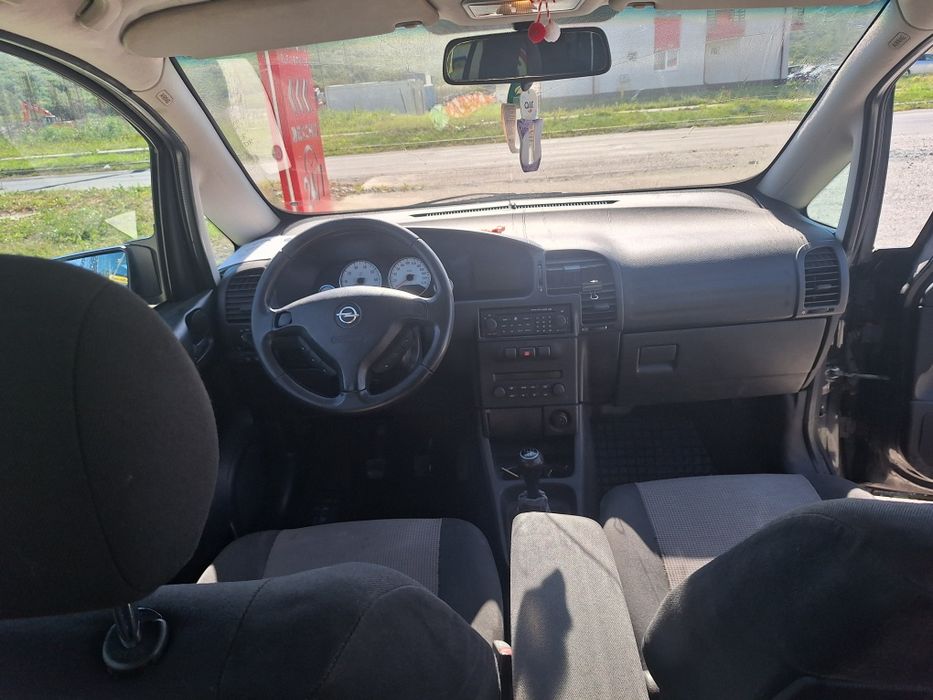 Opel Zafira 2005