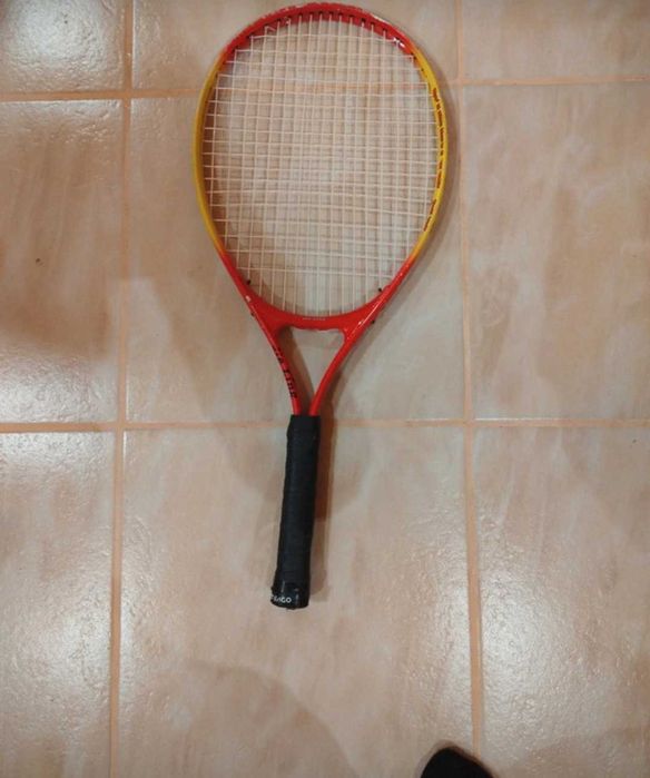 vand racheta pentru tenis jie ling